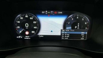 Volvo XC40 1.5 T3 [163] Momentum 5dr Geartronic