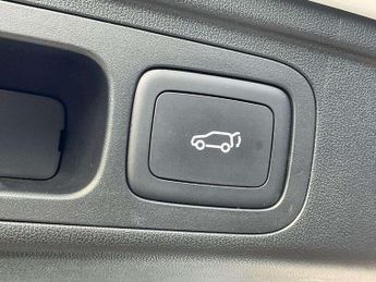 MG HS 1.5 T-GDI Trophy 5dr DCT