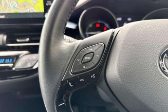 Toyota C-HR 2.0 Hybrid Design 5dr CVT