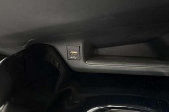 Toyota C-HR 2.0 Hybrid Design 5dr CVT