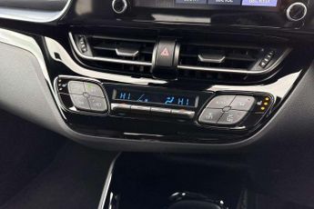 Toyota C-HR 2.0 Hybrid Design 5dr CVT