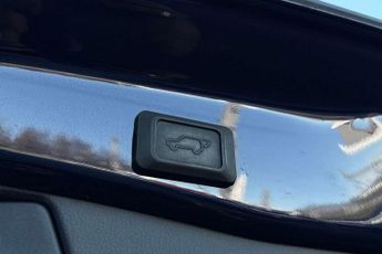 Toyota RAV4 2.5 VVT-i Hybrid Design 5dr CVT