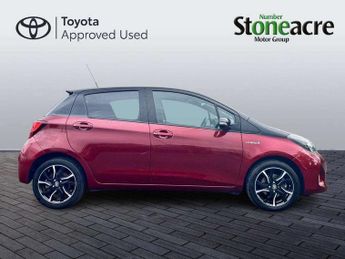 Toyota Yaris 1.5 Hybrid Design 5dr CVT