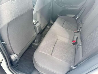 Toyota Yaris 1.5 Hybrid Design 5dr CVT