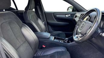 Volvo XC40 2.0 B4P R DESIGN Pro 5dr Auto