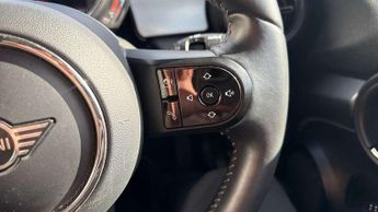 MINI Hatchback 5dr 1.5 Cooper Exclusive 5dr Auto