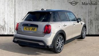 MINI Hatchback 5dr 1.5 Cooper Exclusive 5dr Auto