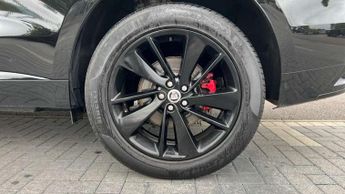 Jaguar F-Pace 2.0 D200 R-Dynamic SE Black 5dr Auto AWD