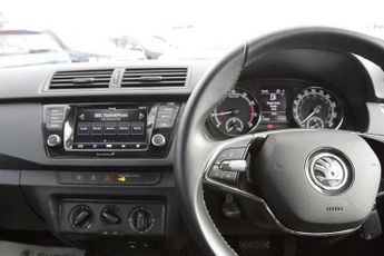 Skoda Fabia Estate 1.0 TSI SE 5dr DSG
