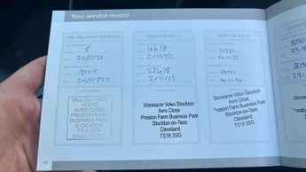 Volvo XC40 2.0 B4P Inscription Pro 5dr AWD Auto