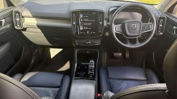 Volvo XC40 2.0 B4P Inscription Pro 5dr AWD Auto