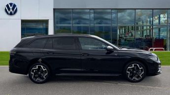 Volkswagen Passat Estate 1.5 TSI eHybrid 272 R-Line 5dr DSG