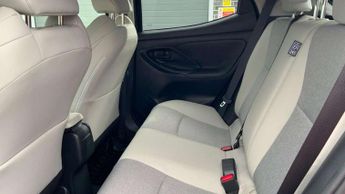 Toyota Yaris 1.5 Hybrid Excel 5dr CVT