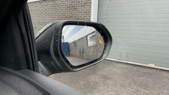 Toyota Yaris 1.5 Hybrid Excel 5dr CVT