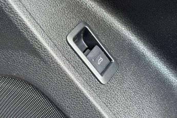 Audi Q3 35 TFSI S Line 5dr S Tronic
