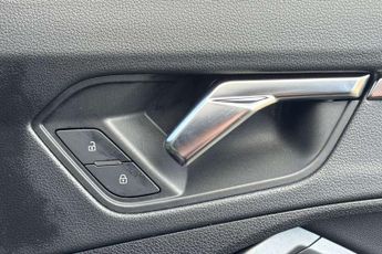 Audi Q3 35 TFSI S Line 5dr S Tronic
