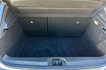 Renault Clio 1.6 E-TECH full hybrid 145 Engineered 5dr Auto