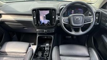 Volvo XC40 2.0 B4P Ultimate Dark 5dr Auto