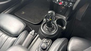 MINI Hatchback 5dr 1.5 Cooper Exclusive 5dr Auto