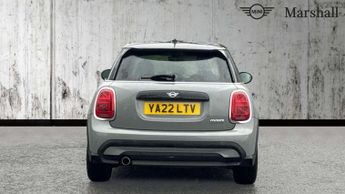 MINI Hatchback 5dr 1.5 Cooper Exclusive 5dr Auto