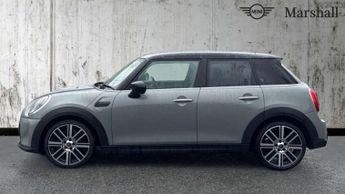 MINI Hatchback 5dr 1.5 Cooper Exclusive 5dr Auto