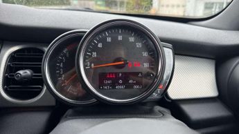 MINI Hatchback 5dr 1.5 Cooper Exclusive 5dr Auto