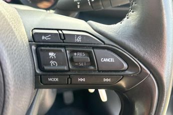 Toyota Yaris 1.5 Hybrid Design 5dr CVT
