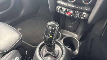 MINI Hatchback 5dr 1.5 Cooper Exclusive 5dr Auto