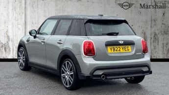 MINI Hatchback 5dr 1.5 Cooper Exclusive 5dr Auto