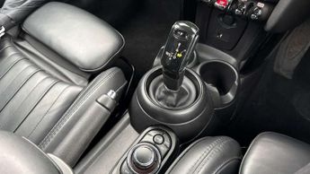 MINI Hatchback 5dr 1.5 Cooper Exclusive 5dr Auto