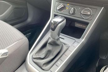 Volkswagen Polo 1.0 TSI Life 5dr DSG