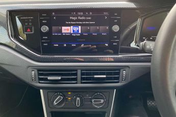 Volkswagen Polo 1.0 TSI Life 5dr DSG