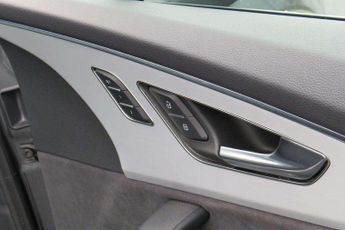 Audi Q7 50 TDI Quattro Black Edition 5dr Tiptronic