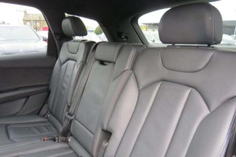 Audi Q7 50 TDI Quattro Black Edition 5dr Tiptronic