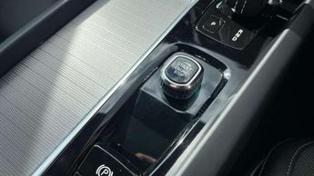 Volvo XC60 2.0 B6P [300] R DESIGN 5dr AWD Geartronic