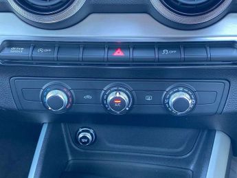 Audi Q2 35 TFSI Black Edition 5dr S Tronic