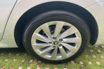 Skoda Octavia 1.5 TSI 150 e-TEC SE L 5dr DSG