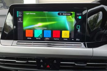 Volkswagen Golf 1.5 eTSI 150 Life 5dr DSG