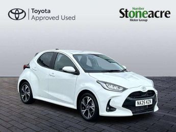 Toyota Yaris 1.5 Hybrid Design 5dr CVT