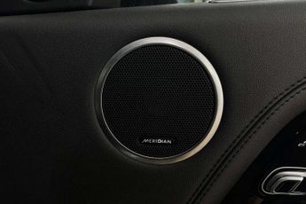 Land Rover Range Rover 3.0 D300 Westminster Black 4dr Auto