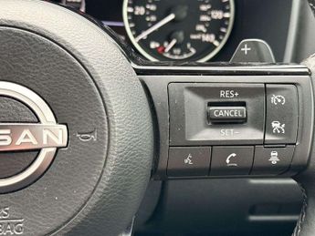 Nissan Qashqai 1.3 DiG-T MH 158 Acenta Premium 5dr Xtronic