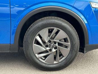 Nissan Qashqai 1.3 DiG-T MH 158 Acenta Premium 5dr Xtronic