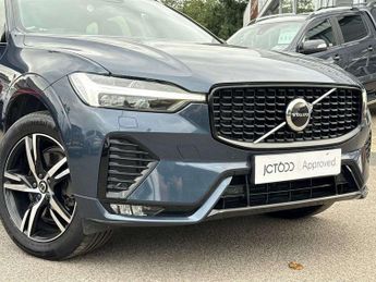 Volvo XC60 2.0 B5P R DESIGN 5dr AWD Geartronic