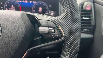 Skoda Karoq 2.0 TSI Sportline 4x4 5dr DSG