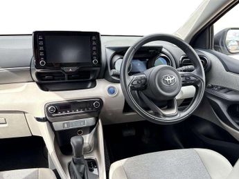Toyota Yaris 1.5 Hybrid Excel 5dr CVT