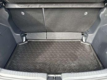 Toyota Yaris 1.5 Hybrid Excel 5dr CVT