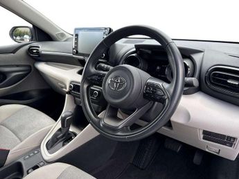 Toyota Yaris 1.5 Hybrid Excel 5dr CVT