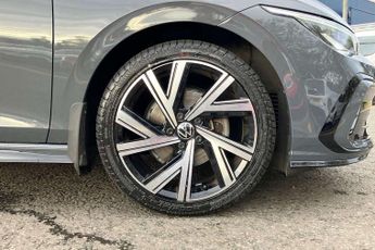 Volkswagen Golf 1.5 eTSI 150 R-Line 5dr DSG