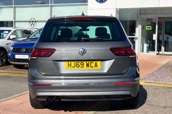 Volkswagen Tiguan 2.0 BiTDi 240 4Motion SEL 5dr DSG