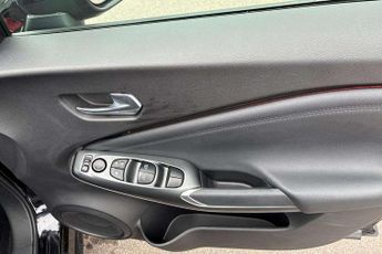 Nissan Juke 1.0 DiG-T N-Connecta 5dr DCT